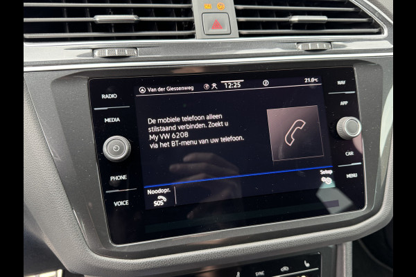Volkswagen Tiguan 1.5 TSI R-Line Business+ | Keyless | Side Assist | Elk A-klep | IQ Light Prijs Rijklaar!!