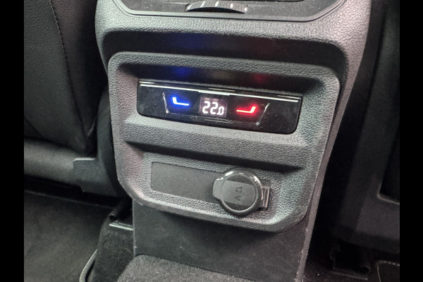 Volkswagen Tiguan 1.5 TSI R-Line Business+ | Keyless | Side Assist | Elk A-klep | IQ Light Prijs Rijklaar!!