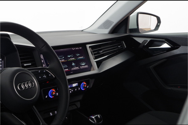 Audi A1 Sportback 30 TFSI S line > 116pk/Zwart dak/17inch/Glacier White/stoelverwarming...