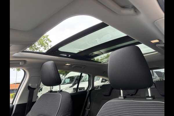 Ford FOCUS Wagon 1.0 EcoBoost Titanium Panodak | Stoel |Stuur Verwarming | Topstaat!