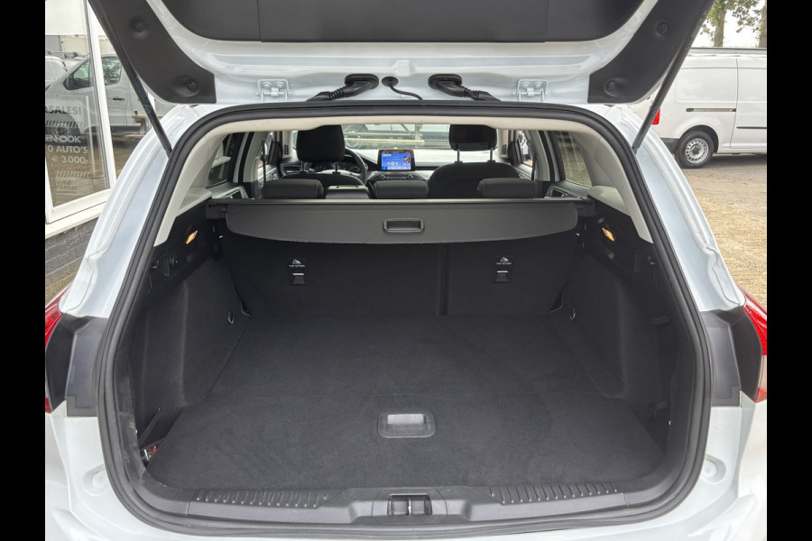 Ford FOCUS Wagon 1.0 EcoBoost Titanium Panodak | Stoel |Stuur Verwarming | Topstaat!