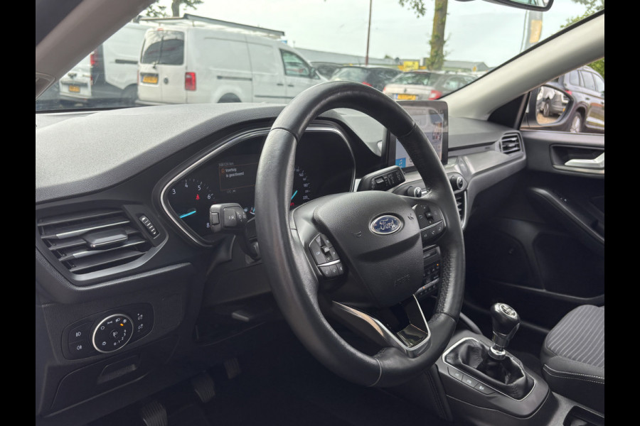 Ford FOCUS Wagon 1.0 EcoBoost Titanium Panodak | Stoel |Stuur Verwarming | Topstaat!