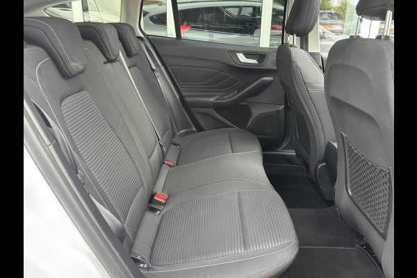 Ford FOCUS Wagon 1.0 EcoBoost Titanium Panodak | Stoel |Stuur Verwarming | Topstaat!