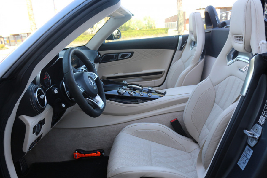 Mercedes-Benz AMG GT Roadster 4.0 C 558 PK Keramische remmen/Originele Nederlander/ VOL OPTIES!