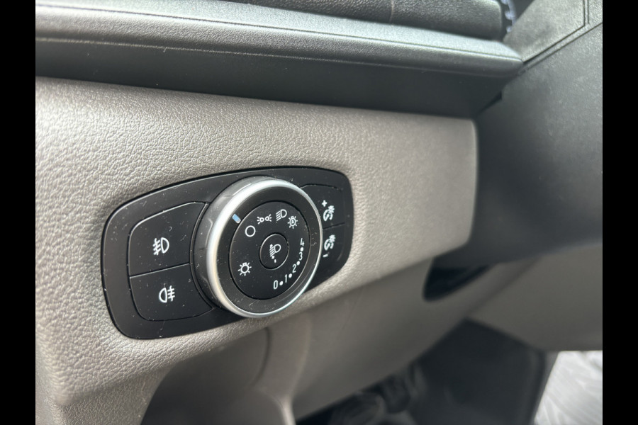 Ford Transit Custom 300 2.0 TDCI L2H1 Trend | Navi | Apple Carplay | Cruise Ford Transit Custom 300 2.0 TDCI L2H1 Trend | Navi | Apple Carplay | Cruise