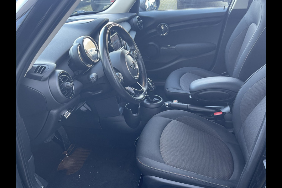 MINI Mini 1.5 One Salt Automaat | 5-Deurs | Navi