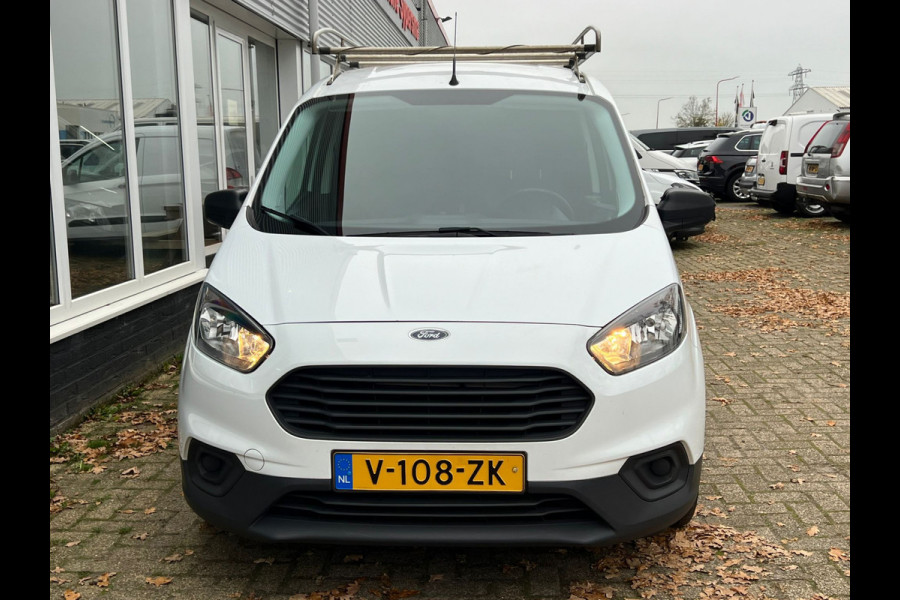 Ford Transit Courier 1.5 TDCI Ambiente Airco | Navigatie | 4 Cillinder | Imperiaal Ford Transit Courier 1.5 TDCI Ambiente Airco | Navigatie | 4 Cillinder | Imperiaal