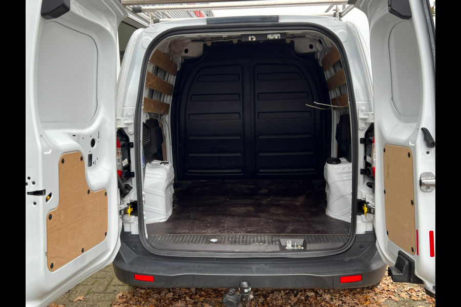 Ford Transit Courier 1.5 TDCI Ambiente Airco | Navigatie | 4 Cillinder | Imperiaal Ford Transit Courier 1.5 TDCI Ambiente Airco | Navigatie | 4 Cillinder | Imperiaal