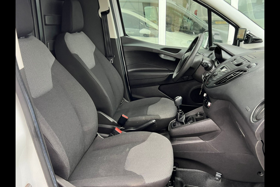 Ford Transit Courier 1.5 TDCI Ambiente Airco | Navigatie | 4 Cillinder | Imperiaal Ford Transit Courier 1.5 TDCI Ambiente Airco | Navigatie | 4 Cillinder | Imperiaal