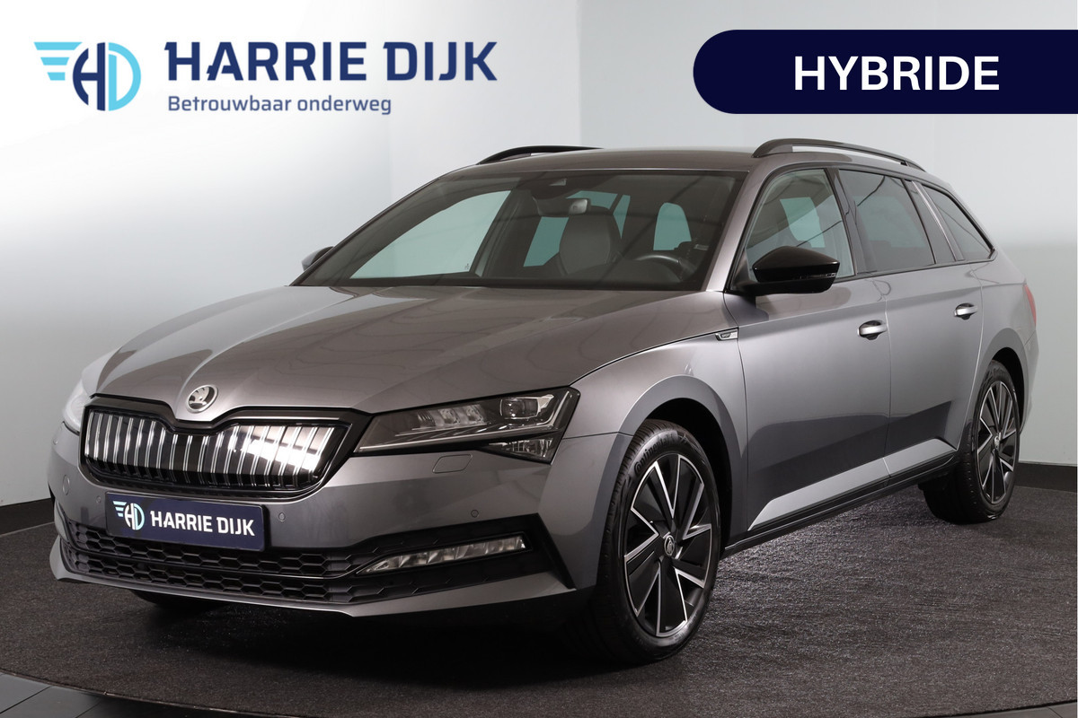Škoda Superb Combi 1.4 TSI iV Sportline Business | Dig. Cockpit | Cruise | Stoel-+Stuurverw. PDC | Camera | App. Connect | ECC | Elek. Klep | LM 18" | 1944 Škoda Superb Combi 1.4 TSI iV Sportline Business | Dig. Cockpit | Cruise | Stoel-+Stuurverw. PDC | Camera | App. Connect | ECC | Elek. Klep | LM 18" | 1944