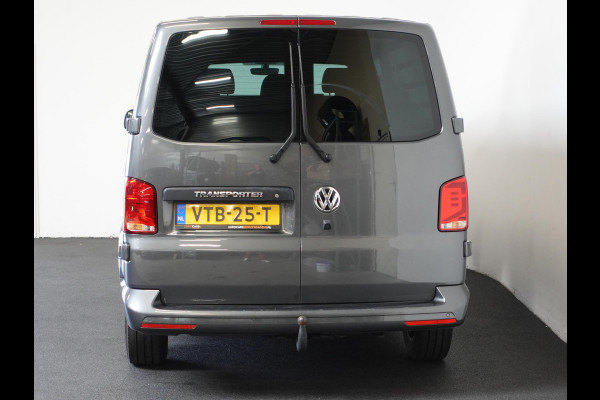 Volkswagen Transporter 2.0 TDI L2H1 28 Dubbele Cabine Highline Automaat Airco Cruise Control adaptief Parkeersensoren Trekhaak