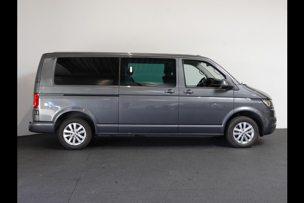 Volkswagen Transporter 2.0 TDI L2H1 28 Dubbele Cabine Highline Automaat Airco Cruise Control adaptief Parkeersensoren Trekhaak