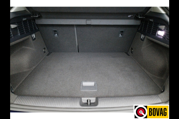 Audi Q2 35 TFSI Advanced ed. 150 PK | Stoelverwarming | Navigatie | Virtual cockpit | Adap. cruide | App. connect, Parkeersensoren achter, All season banden Audi Q2 35 TFSI Advanced ed. 150 PK | Stoelverwarming | Navigatie | Virtual cockpit | Adap. cruide | App. connect, Parkeersensoren achter, All season banden