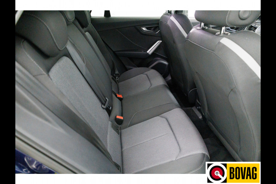 Audi Q2 35 TFSI Advanced ed. 150 PK | Stoelverwarming | Navigatie | Virtual cockpit | Adap. cruide | App. connect, Parkeersensoren achter, All season banden Audi Q2 35 TFSI Advanced ed. 150 PK | Stoelverwarming | Navigatie | Virtual cockpit | Adap. cruide | App. connect, Parkeersensoren achter, All season banden