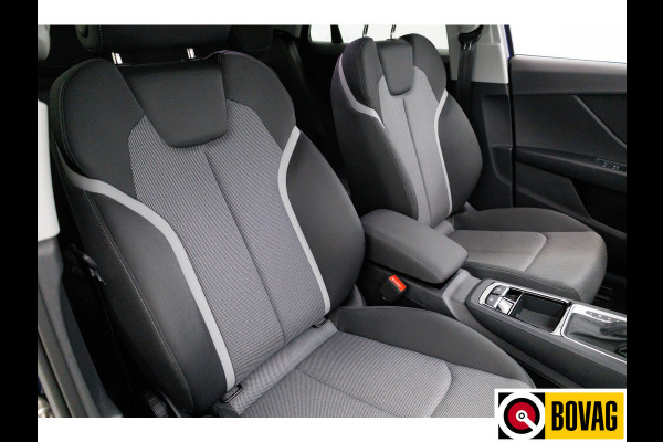 Audi Q2 35 TFSI Advanced ed. 150 PK | Stoelverwarming | Navigatie | Virtual cockpit | Adap. cruide | App. connect, Parkeersensoren achter, All season banden Audi Q2 35 TFSI Advanced ed. 150 PK | Stoelverwarming | Navigatie | Virtual cockpit | Adap. cruide | App. connect, Parkeersensoren achter, All season banden