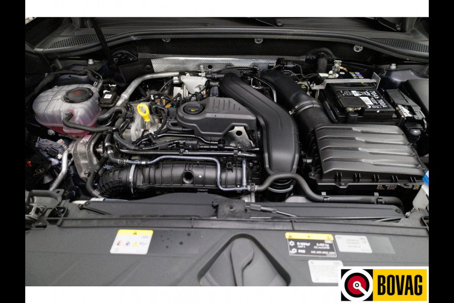 Audi Q2 35 TFSI Advanced ed. 150 PK | Stoelverwarming | Navigatie | Virtual cockpit | Adap. cruide | App. connect, Parkeersensoren achter, All season banden Audi Q2 35 TFSI Advanced ed. 150 PK | Stoelverwarming | Navigatie | Virtual cockpit | Adap. cruide | App. connect, Parkeersensoren achter, All season banden
