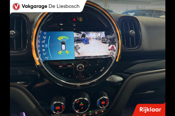 MINI Countryman 2.0 Cooper S E ALL4 Essential Step / Panorama-dak / Harman-kardon / head-up display