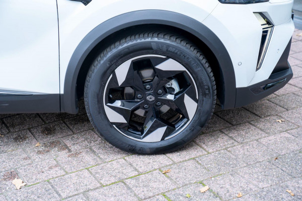Renault Captur 1.0 TCe 90 techno|Prijs incl.12 mnd garantie| LMV Carplay Stoel/Stuur verwarming DAB Camera Bluetooth Harman Kardon