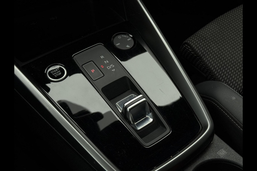 Audi A3 Sportback Aut. 30 TFSI S-Line | Navi | Virtual Cockpit | LED | Audi A3 Sportback Aut. 30 TFSI S-Line | Navi | Virtual Cockpit | LED |