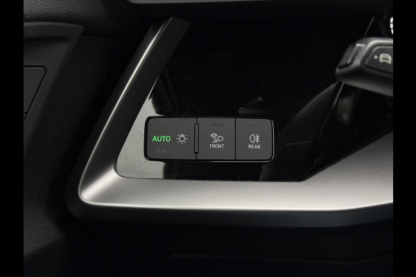 Audi A3 Sportback Aut. 30 TFSI S-Line | Navi | Virtual Cockpit | LED | Audi A3 Sportback Aut. 30 TFSI S-Line | Navi | Virtual Cockpit | LED |