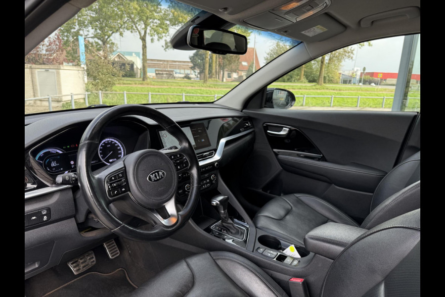 Kia Niro 1.6 GDi Hybrid DynamicPlusLine | Leder | Xenon | Stuur Verw. | Kia Niro 1.6 GDi Hybrid DynamicPlusLine | Leder | Xenon | Stuur Verw. |