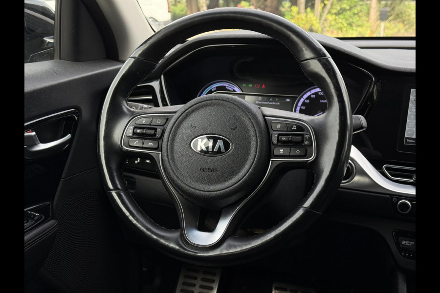 Kia Niro 1.6 GDi Hybrid DynamicPlusLine | Leder | Xenon | Stuur Verw. | Kia Niro 1.6 GDi Hybrid DynamicPlusLine | Leder | Xenon | Stuur Verw. |