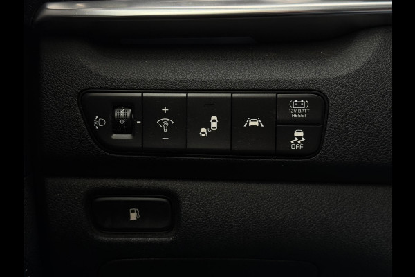 Kia Niro 1.6 GDi Hybrid DynamicPlusLine | Leder | Xenon | Stuur Verw. | Kia Niro 1.6 GDi Hybrid DynamicPlusLine | Leder | Xenon | Stuur Verw. |