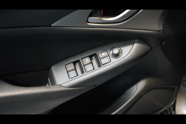 Mazda CX-3 2.0 SkyActiv-G 121 Sportive CLIMA-CRUISE-DAB-NAVIGATIE-PARKEERSENSOREN-STOELVERWARMING-XENON Mazda CX-3 2.0 SkyActiv-G 121 Sportive CLIMA-CRUISE-DAB-NAVIGATIE-PARKEERSENSOREN-STOELVERWARMING-XENON