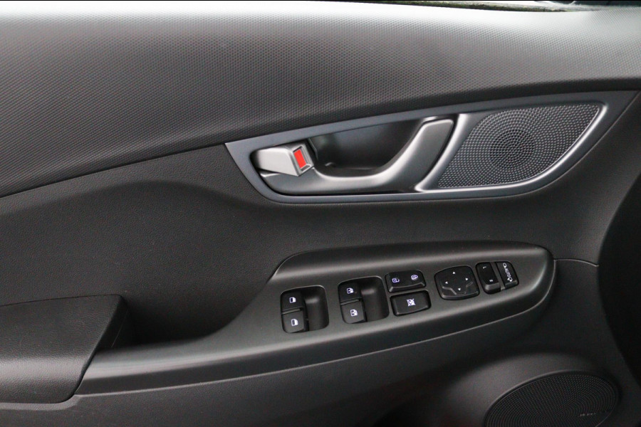 Hyundai Kona EV Fashion 64 kWh*3FASE*ACC*NAVI*ECC*CARPLAY*CAM*