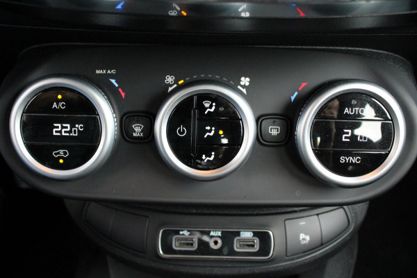 Fiat 500X 1.0 GSE Urban 120TH Edition Fiat 500X 1.0 GSE Urban 120TH Edition