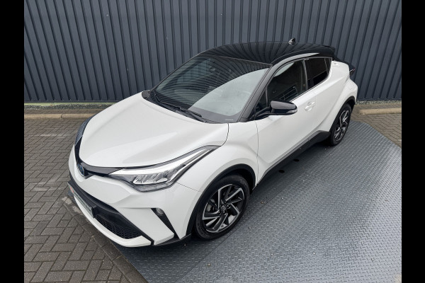 Toyota C-HR 2.0 Hybrid Bi Tone | BSM | PDC | 10 jr GARANTIE | Rijklaar!! Toyota C-HR 2.0 Hybrid Bi Tone | BSM | PDC | 10 jr GARANTIE | Rijklaar!!