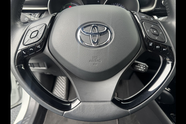 Toyota C-HR 2.0 Hybrid Bi Tone | BSM | PDC | 10 jr GARANTIE | Rijklaar!! Toyota C-HR 2.0 Hybrid Bi Tone | BSM | PDC | 10 jr GARANTIE | Rijklaar!!