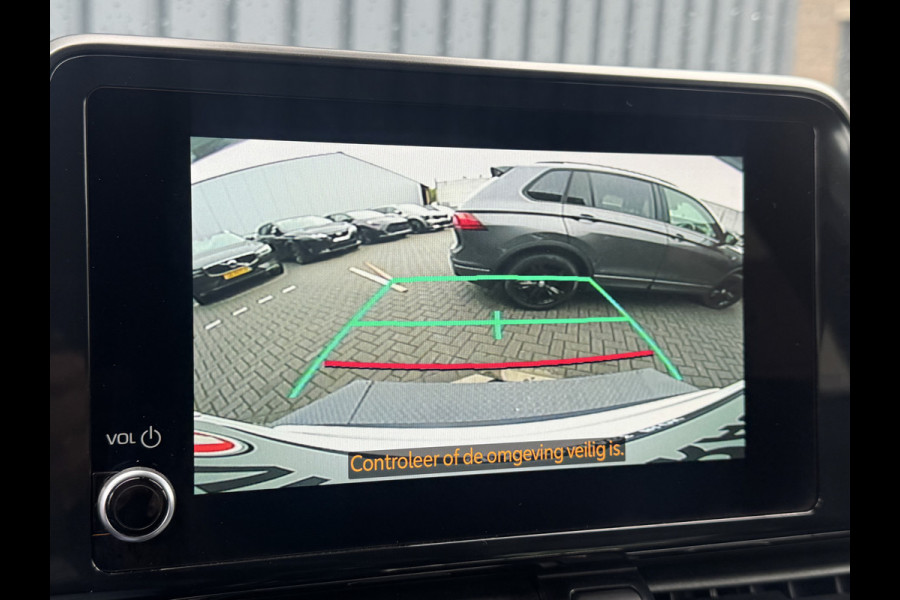 Toyota C-HR 2.0 Hybrid Bi Tone | BSM | PDC | 10 jr GARANTIE | Rijklaar!! Toyota C-HR 2.0 Hybrid Bi Tone | BSM | PDC | 10 jr GARANTIE | Rijklaar!!