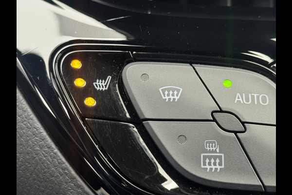 Toyota C-HR 2.0 Hybrid Bi Tone | BSM | PDC | 10 jr GARANTIE | Rijklaar!! Toyota C-HR 2.0 Hybrid Bi Tone | BSM | PDC | 10 jr GARANTIE | Rijklaar!!