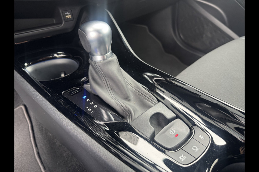 Toyota C-HR 2.0 Hybrid Bi Tone | BSM | PDC | 10 jr GARANTIE | Rijklaar!! Toyota C-HR 2.0 Hybrid Bi Tone | BSM | PDC | 10 jr GARANTIE | Rijklaar!!