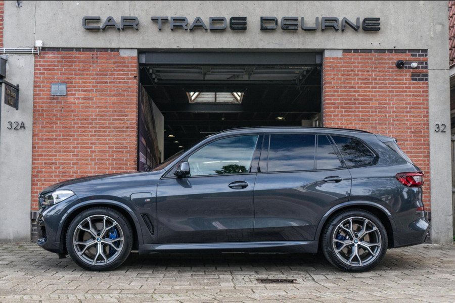 BMW X5 xDrive45e M-Sport Pano / HUD / Softclose BMW X5 xDrive45e M-Sport Pano / HUD / Softclose