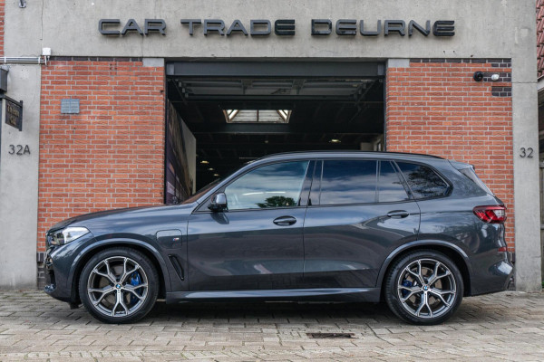 BMW X5 xDrive45e M-Sport Pano / HUD / Softclose BMW X5 xDrive45e M-Sport Pano / HUD / Softclose