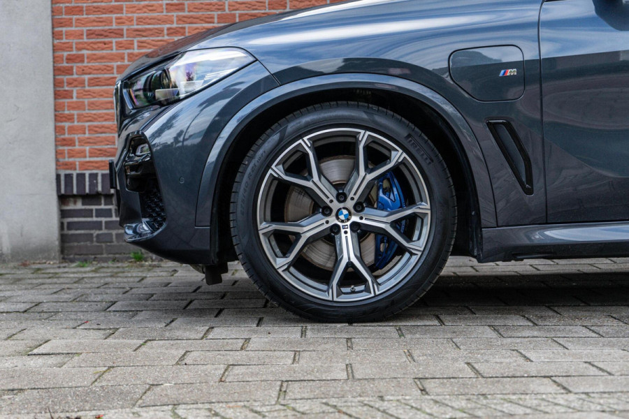 BMW X5 xDrive45e M-Sport Pano / HUD / Softclose BMW X5 xDrive45e M-Sport Pano / HUD / Softclose