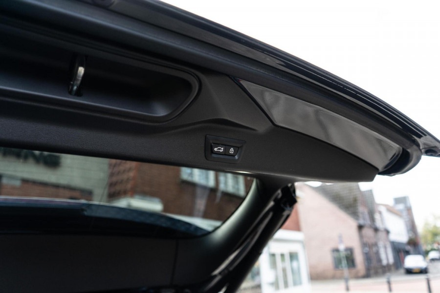 BMW X5 xDrive45e M-Sport Pano / HUD / Softclose BMW X5 xDrive45e M-Sport Pano / HUD / Softclose