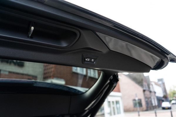 BMW X5 xDrive45e M-Sport Pano / HUD / Softclose BMW X5 xDrive45e M-Sport Pano / HUD / Softclose