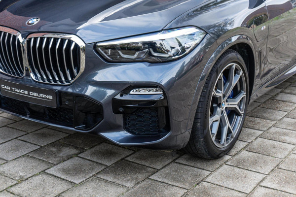 BMW X5 xDrive45e M-Sport Pano / HUD / Softclose BMW X5 xDrive45e M-Sport Pano / HUD / Softclose