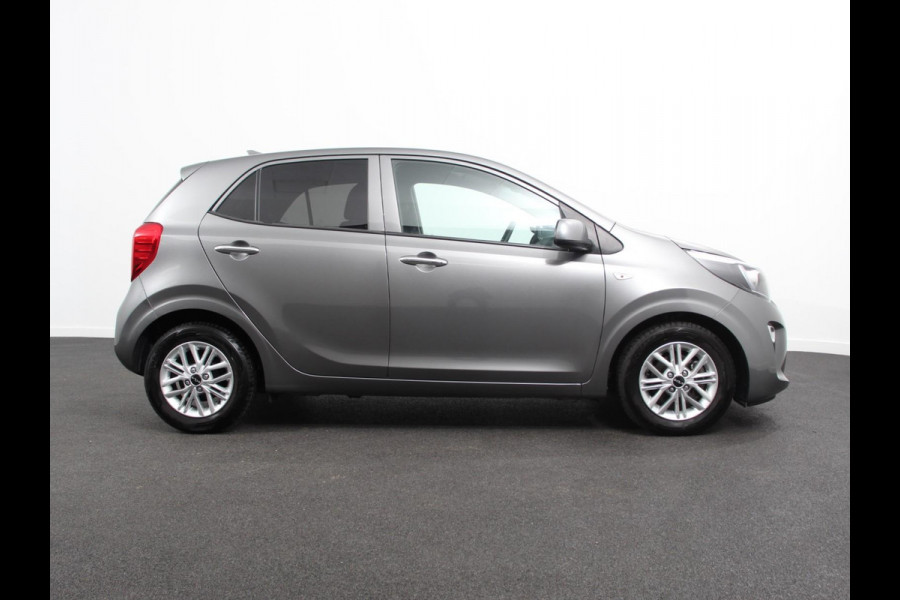 Kia Picanto 1.0 DPi Automaat DynamicLine | Navigatie | Apple Carplay / Android Auto | Airco | Camera | DAB | Stoelverwarming | Extra Getint glas | Lichtmetalen velgen | Cruise Control | Bluetooth