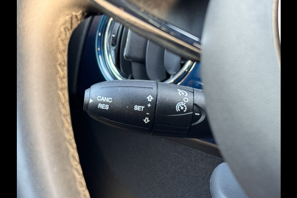 Fiat 500 1.0 Hybrid Club | Carplay/Android | Cruise control | Parkeersensoren achter Fiat 500 1.0 Hybrid Club | Carplay/Android | Cruise control | Parkeersensoren achter