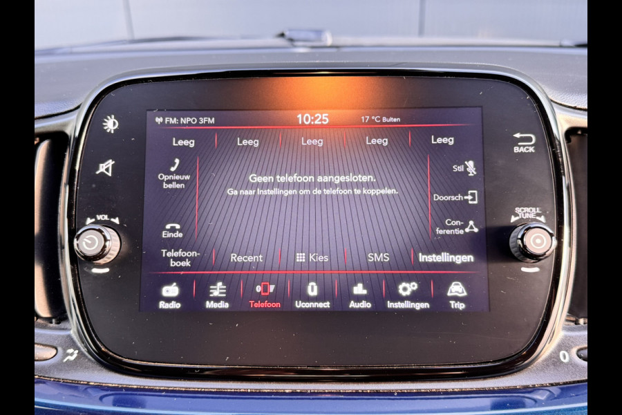 Fiat 500 1.0 Hybrid Club | Carplay/Android | Cruise control | Parkeersensoren achter Fiat 500 1.0 Hybrid Club | Carplay/Android | Cruise control | Parkeersensoren achter