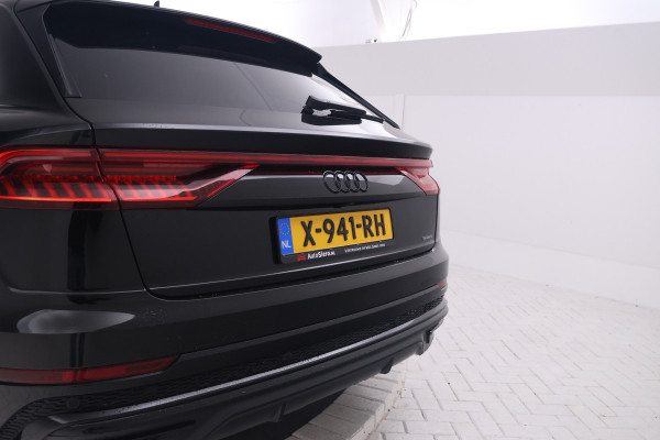 Audi Q8 55 TFSI e quattro Pro Line S alle opties behalve panorama Audi Q8 55 TFSI e quattro Pro Line S alle opties behalve panorama