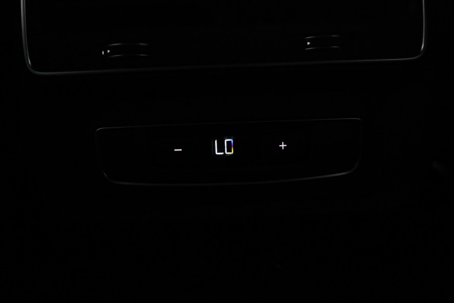 Audi Q8 55 TFSI e quattro Pro Line S alle opties behalve panorama Audi Q8 55 TFSI e quattro Pro Line S alle opties behalve panorama