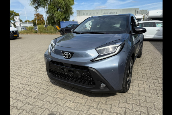 Toyota Aygo X 1.0 VVT-i S-CVT AUTOMAAT TEAM-D (LUXE/BOVAG/RIJKLAARPRIJS) Toyota Aygo X 1.0 VVT-i S-CVT AUTOMAAT TEAM-D (LUXE/BOVAG/RIJKLAARPRIJS)