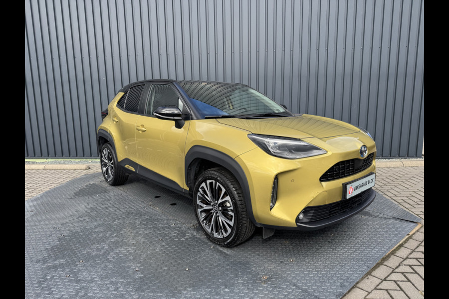 Toyota Yaris Cross 1.5 Hybrid Executive / Bi tone | Pano dak | Trekhaak | JBL | BSM | Rijklaar!!! Toyota Yaris Cross 1.5 Hybrid Executive / Bi tone | Pano dak | Trekhaak | JBL | BSM | Rijklaar!!!