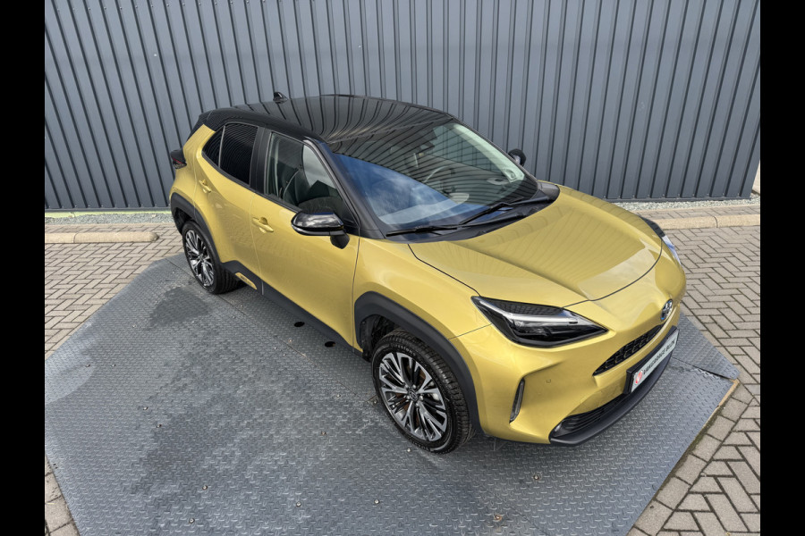 Toyota Yaris Cross 1.5 Hybrid Executive / Bi tone | Pano dak | Trekhaak | JBL | BSM | Rijklaar!!! Toyota Yaris Cross 1.5 Hybrid Executive / Bi tone | Pano dak | Trekhaak | JBL | BSM | Rijklaar!!!