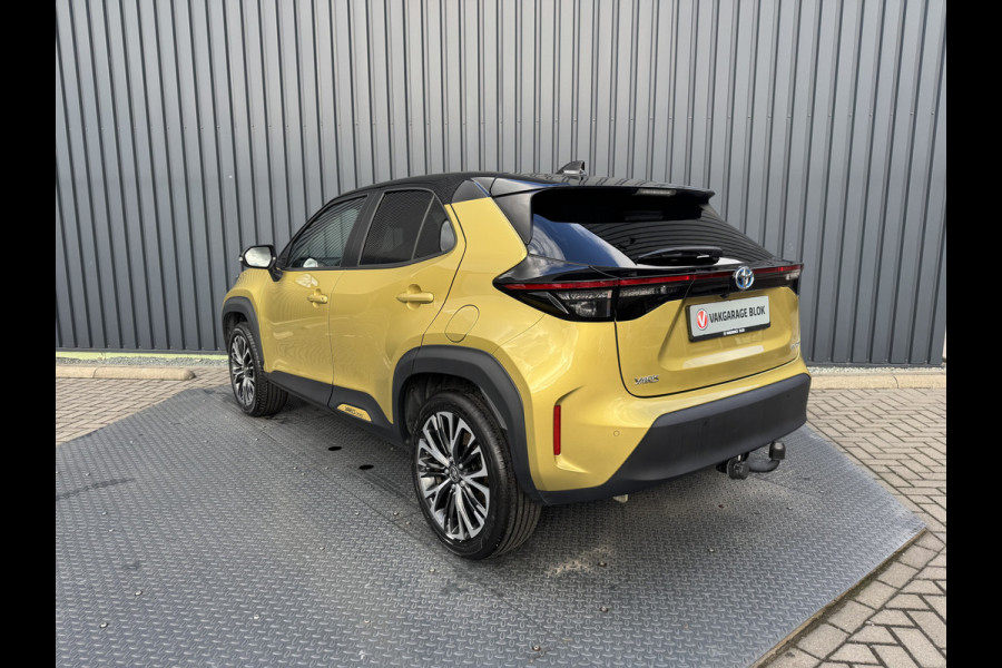 Toyota Yaris Cross 1.5 Hybrid Executive / Bi tone | Pano dak | Trekhaak | JBL | BSM | Rijklaar!!! Toyota Yaris Cross 1.5 Hybrid Executive / Bi tone | Pano dak | Trekhaak | JBL | BSM | Rijklaar!!!